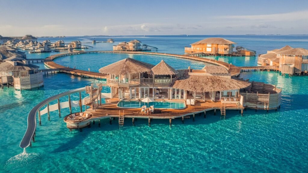 Maldives: The Symbol of luxurious Island Travel